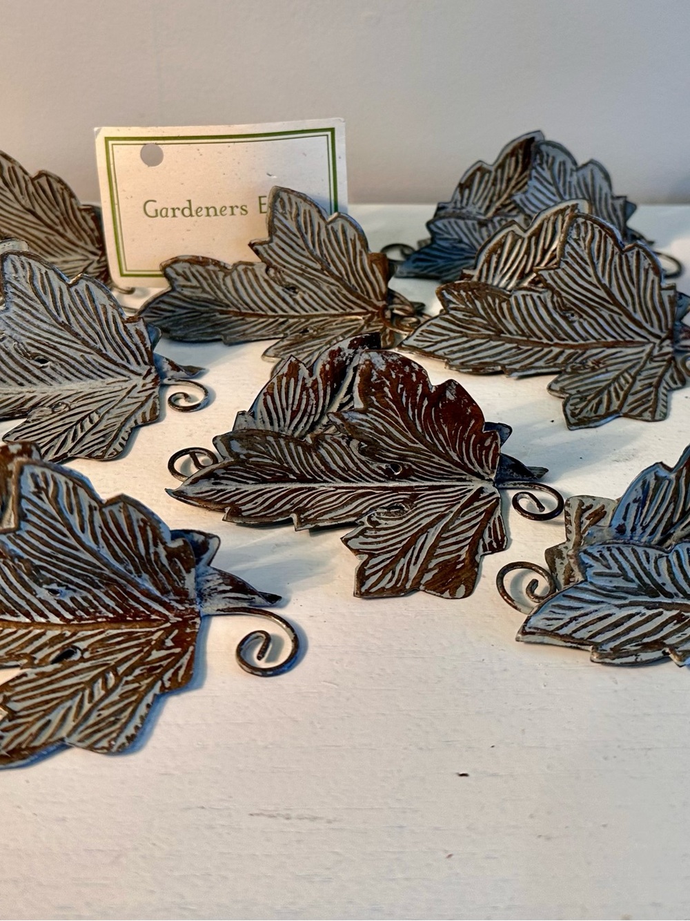 Brown Metal Leaf Place Card Holders Set/11